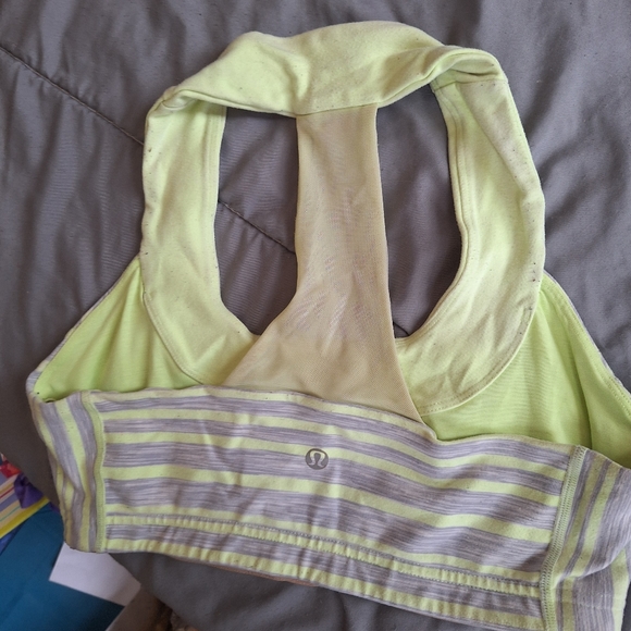 Women's Lululemon Sports Bra - Picture 4 of 5